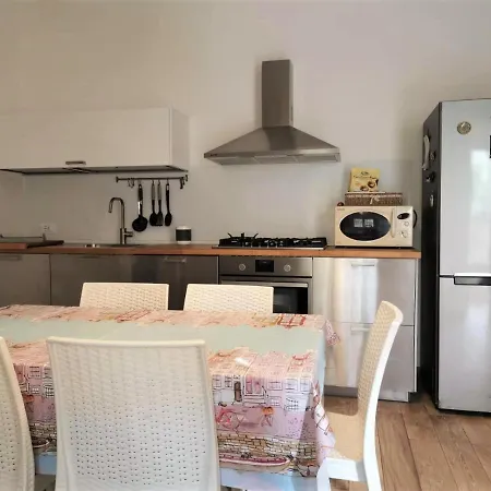 Casa Giulia A 500 Mt Dal Mare Дом отдыха Монтесильвано